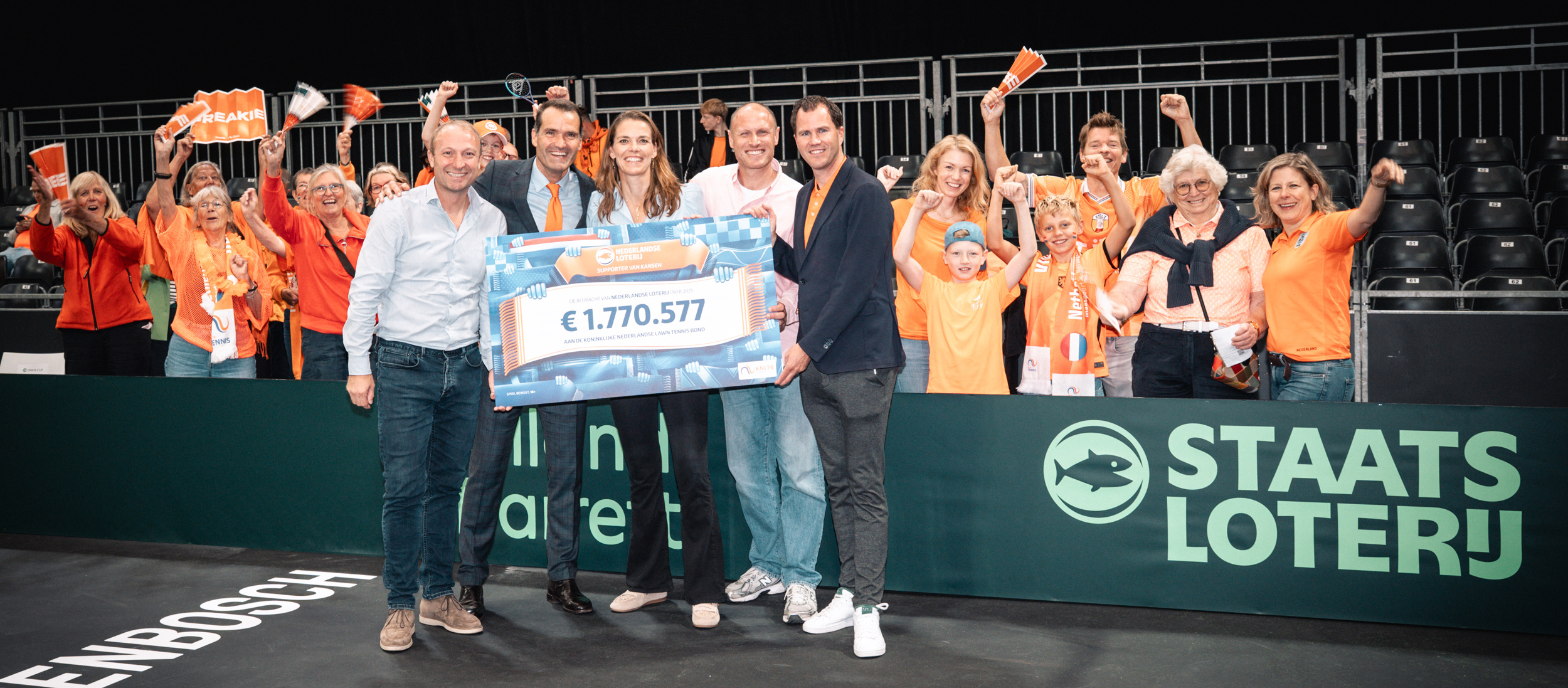 Uitreiking cheque NLO 2026