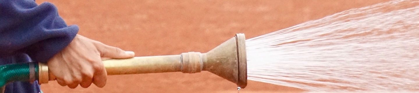 Tennisbaan Sproeien (2)
