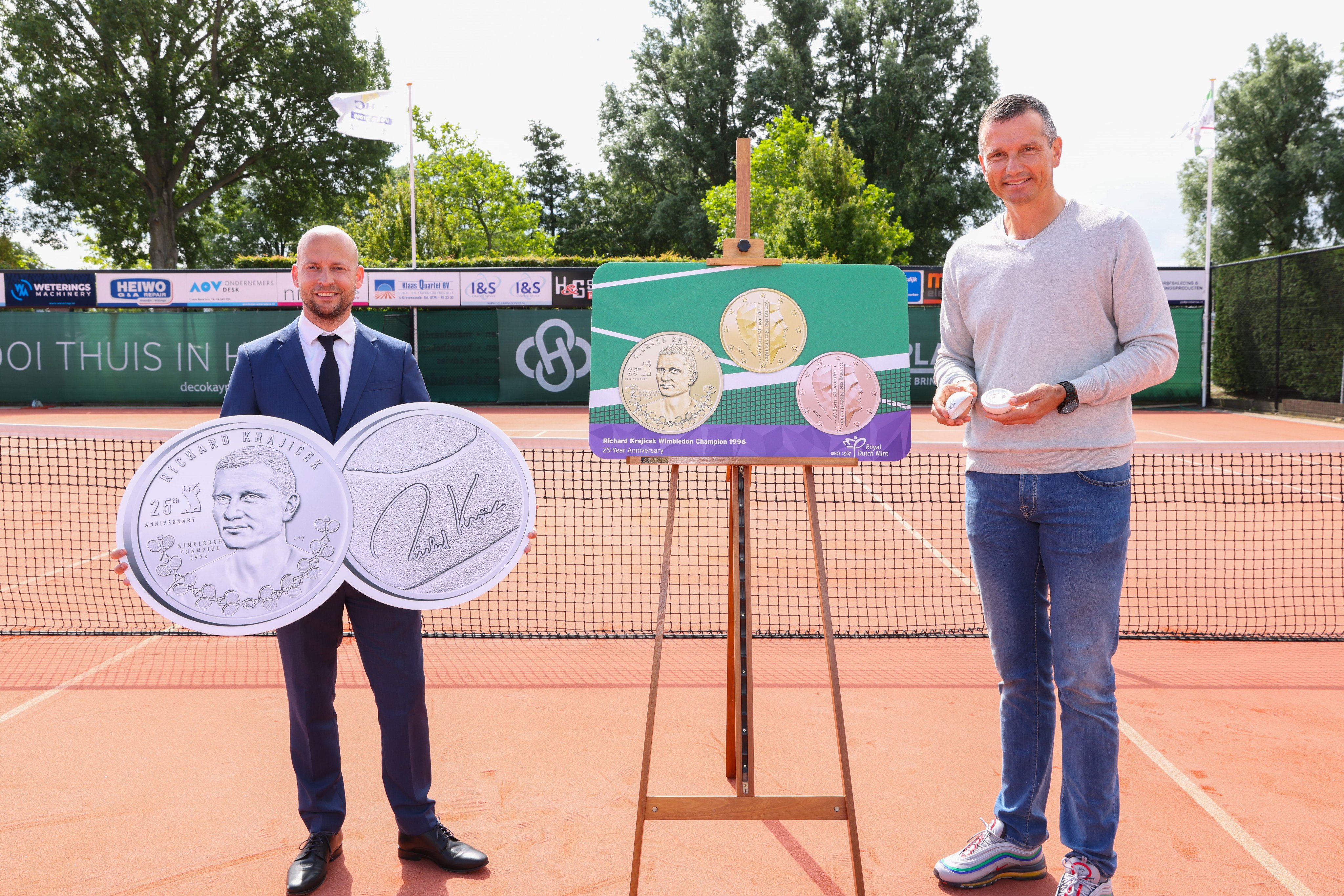 Krajicek Munt Uitreiking