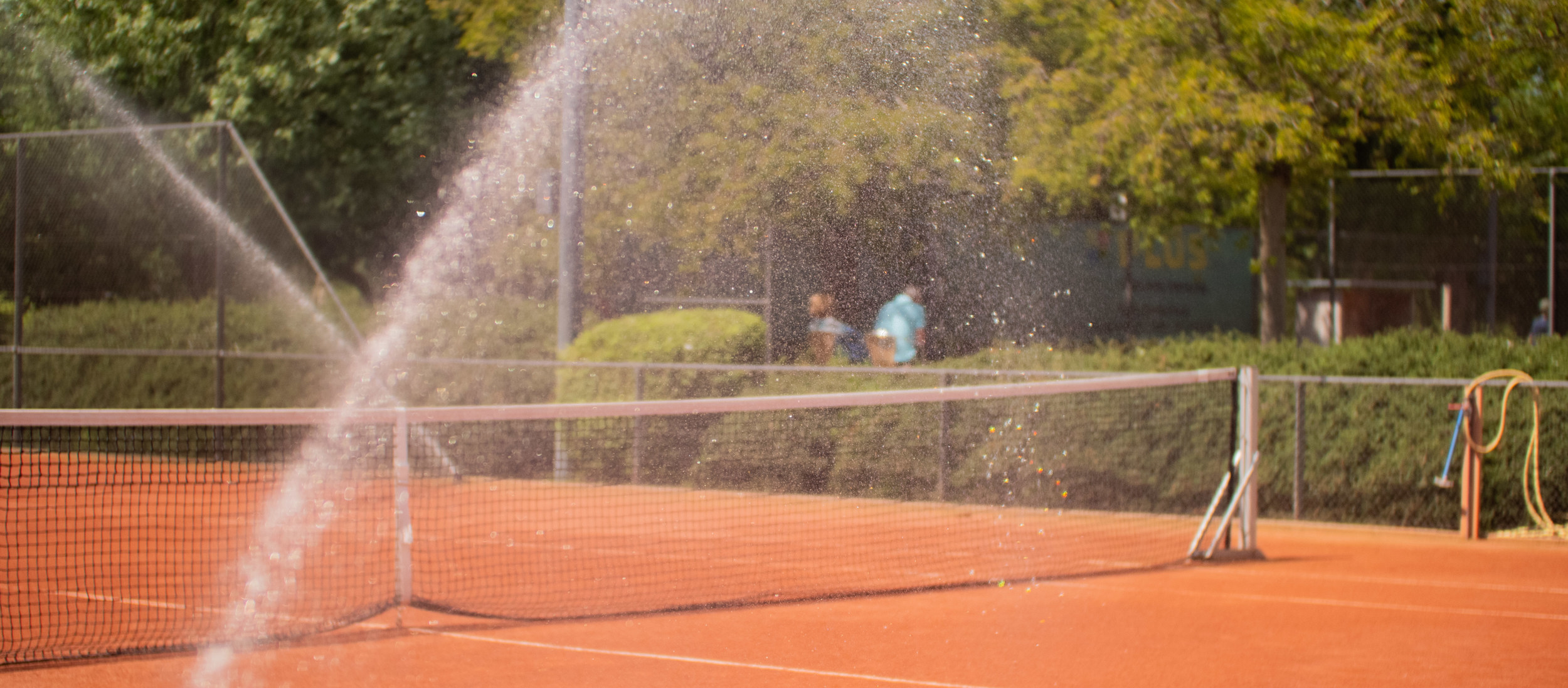 Tennisbaan Sproeien