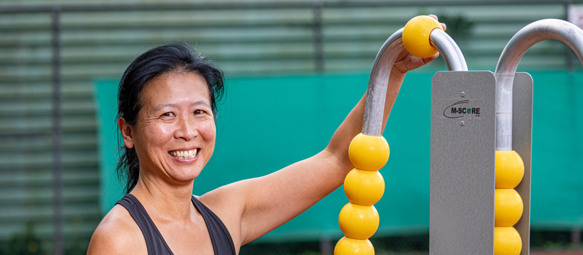 Mei Ling bij scorebord Mei Ling bij scorebord