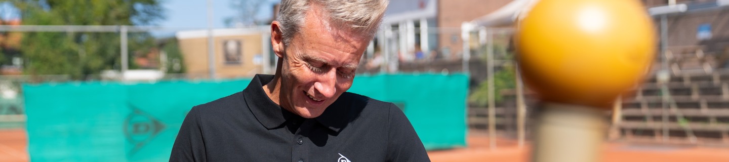 Vrijwilliger op de baan