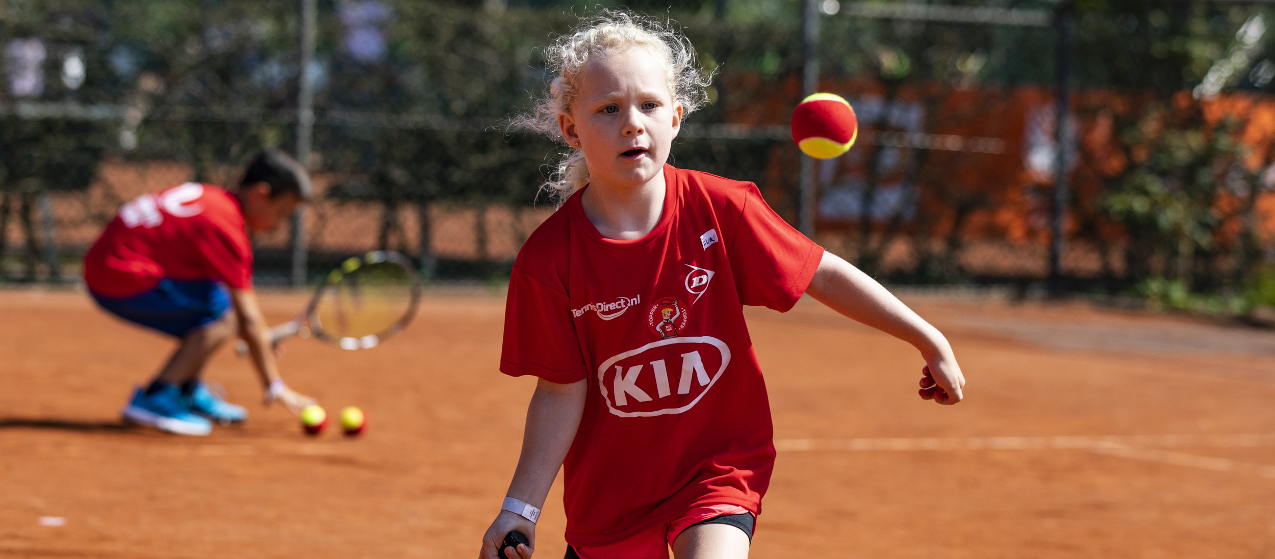 Meisje Slaat Forehand Rood